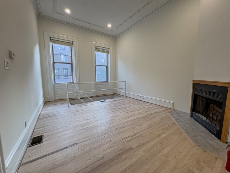 Philadelphia Condo: 1703 Green St - 2
