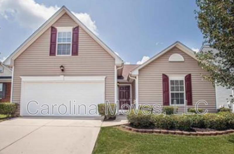Greenville House: 104 Becket Court