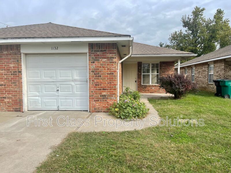 Oklahoma City House: 1132 N Gardener Ave