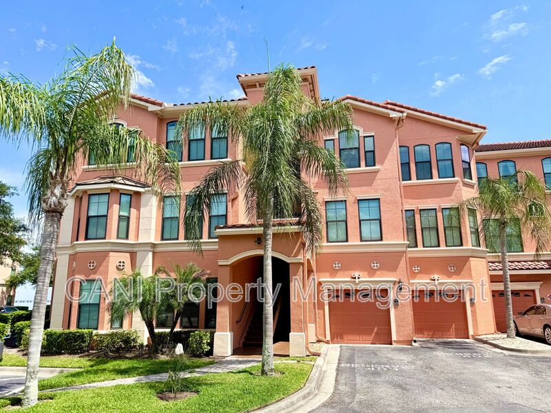 Clearwater Condo: 2747 Via Capri