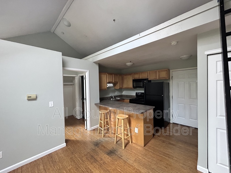 Main Rental Photo 5