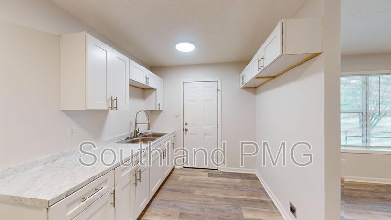 Dyersburg Condo: 605 Lake Rd