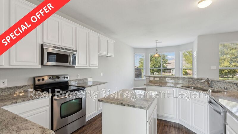Argyle House: 5100 Brookside Dr