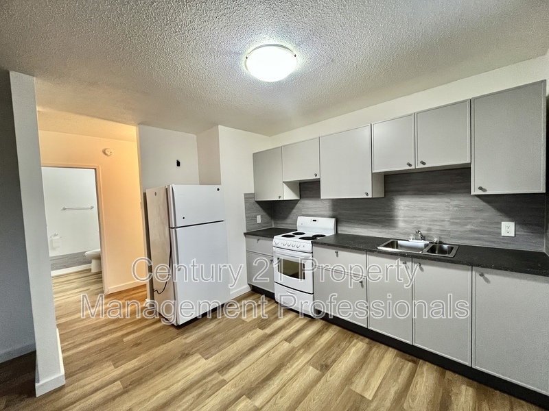Edmonton Condo: 12708-90 Street NW