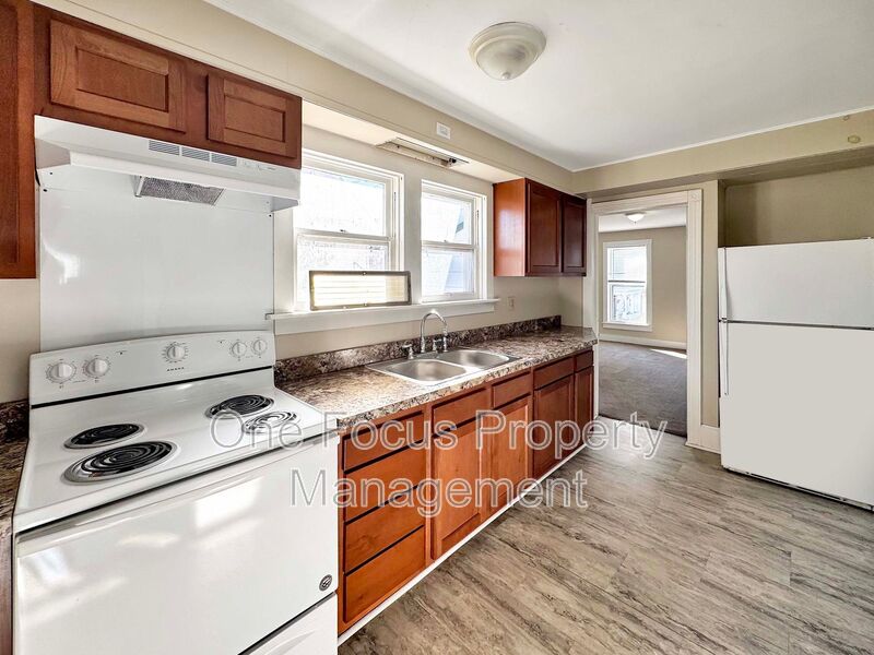 Jersey Shore Condo: 123 1/2 Oliver Street