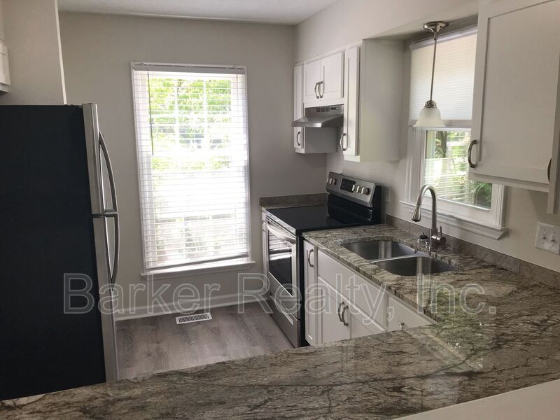 Raleigh Condo: 4102 Arckelton Drive