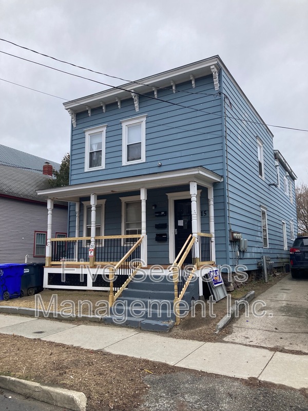Burlington Condo: 15 Allen Street - 2
