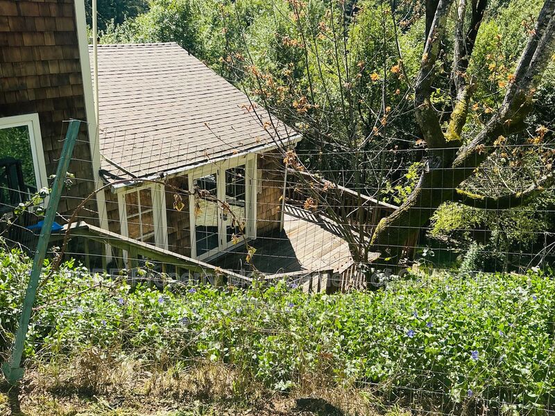 Los Gatos Condo: Y20899 Aldercroft Heights Road