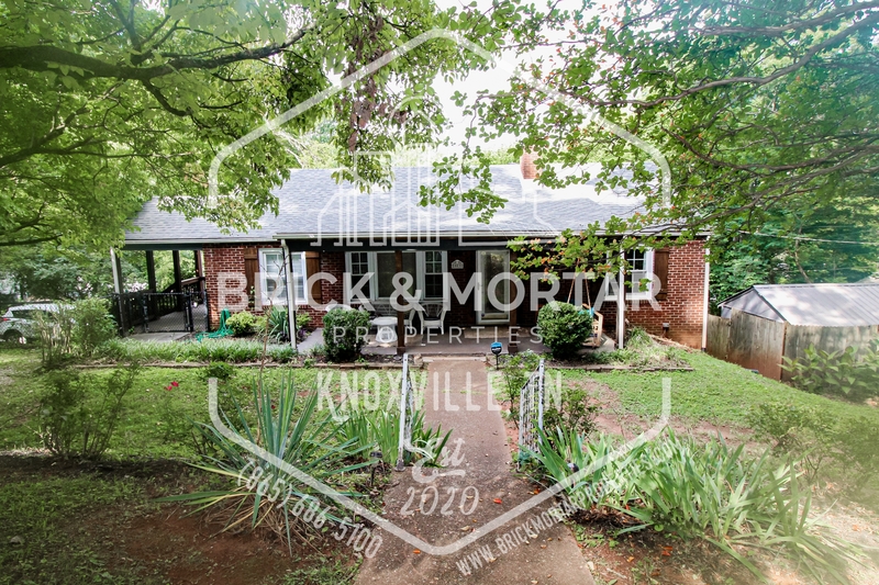 Knoxville House: 503 Busbee Road