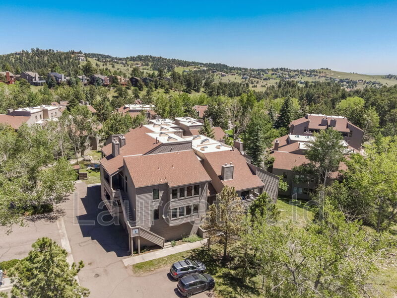 Genesee Condo: 23597 Genesee Village Rd