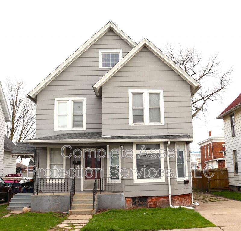 LaPorte House: 1405 Jefferson Avenue