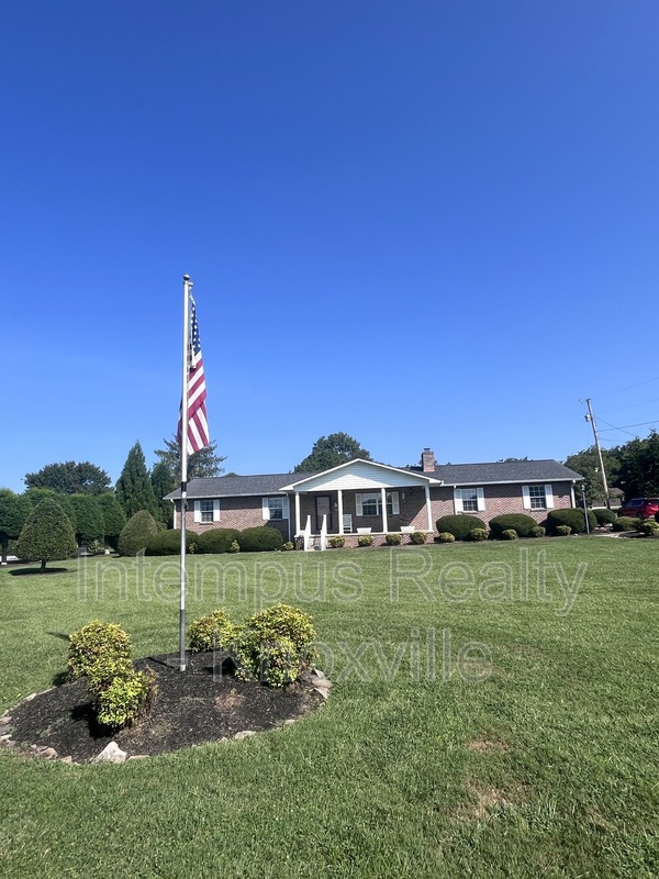 Powell House: 5311 W Emory Rd