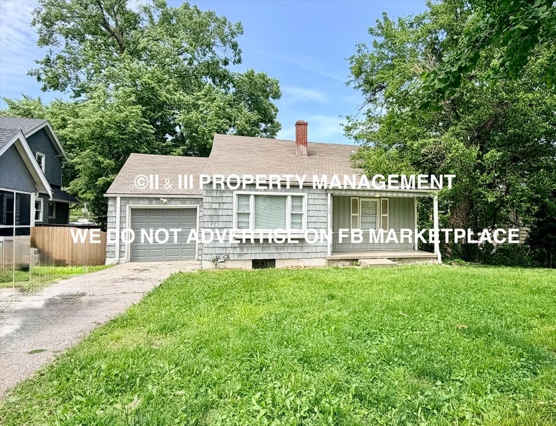 Kansas City House: 734 East 63rd Terrace
