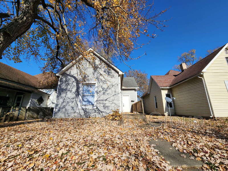 Terre Haute House: 1418 5th Avenue