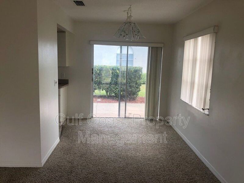 2125 Pueblo Circle #V-7 - Sarasota FL 34321 - Photo 5