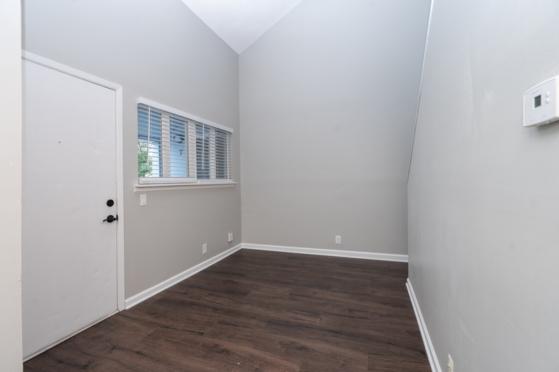 Lawrence Condo: 413 W 14th St - 8