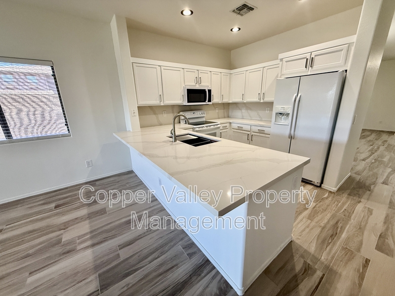 Anthem House: 3793 West Wayne Lane