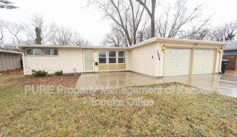 Topeka House: 1629 SW 24th Street