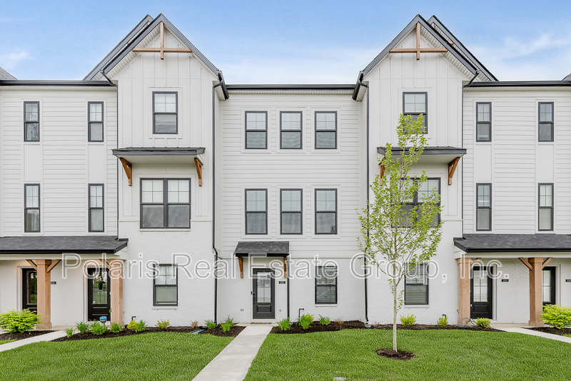 Westfield House: 4321 Barrel Lane