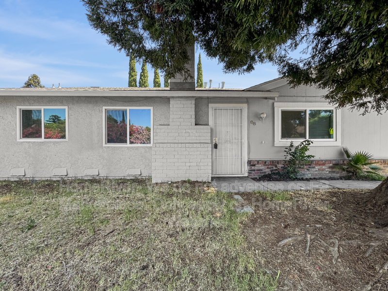 Sacramento Condo: 88 Del Vista Cir