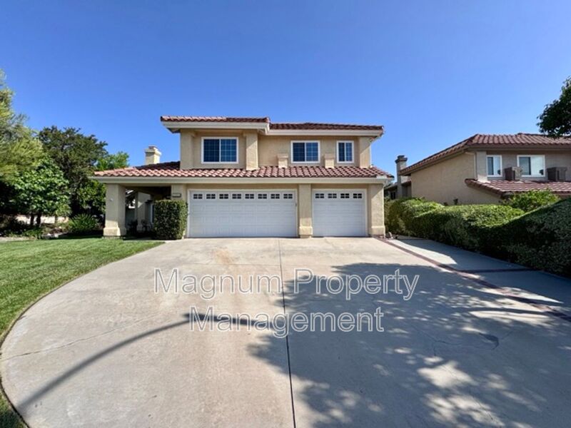 Temecula House: 30152 Corte Carrizo