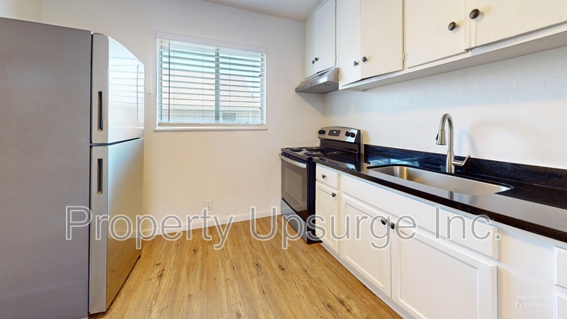 Oroville Apartment: 1558 Bridge St