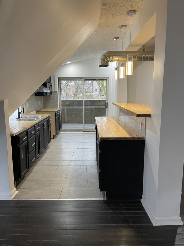 Cincinnati Condo: 2832 Stanton Avenue