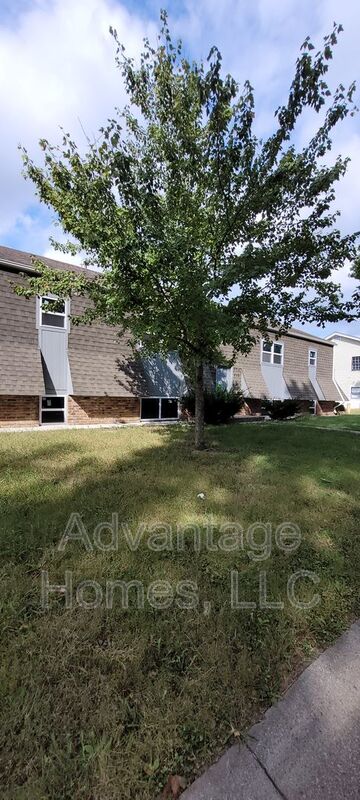 Kansas City House: 700 n 70th st