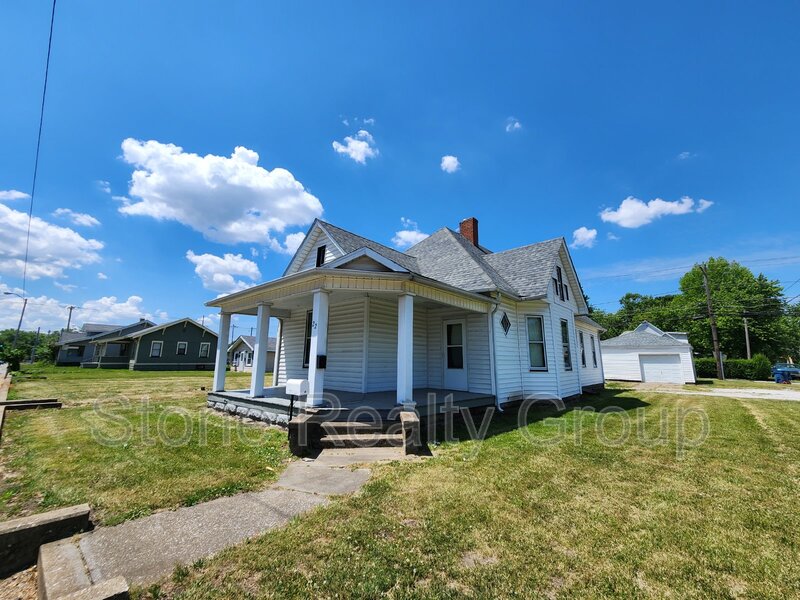 Terre Haute Condo: 22 Blakely Avenue