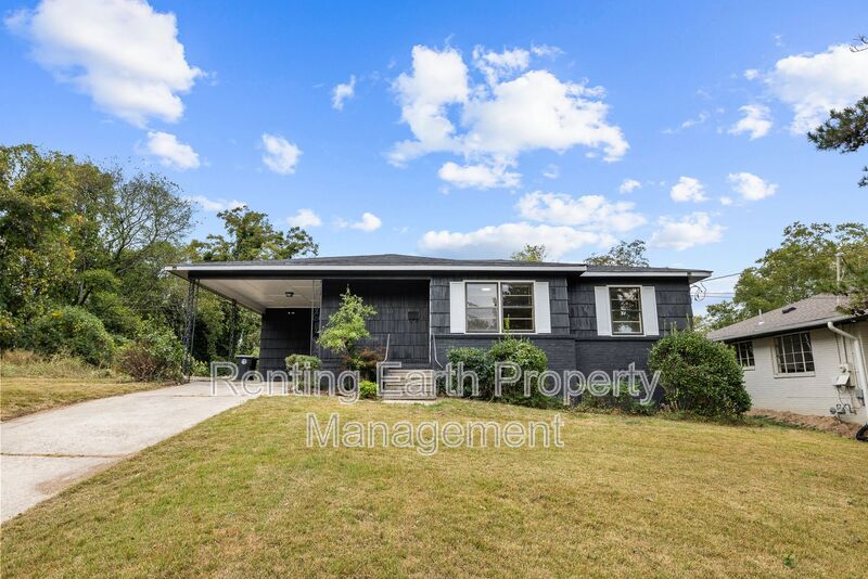 Birmingham House: 737 84th Pl S