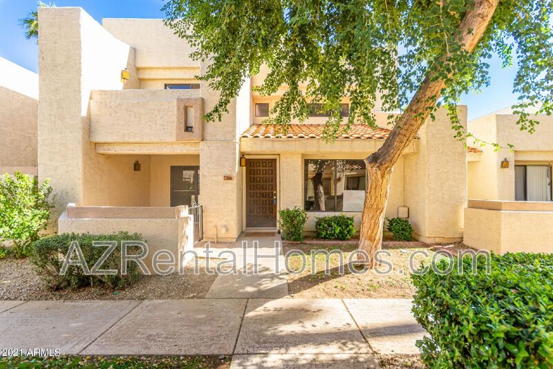 Phoenix Townhome: 746 E Morningside Dr