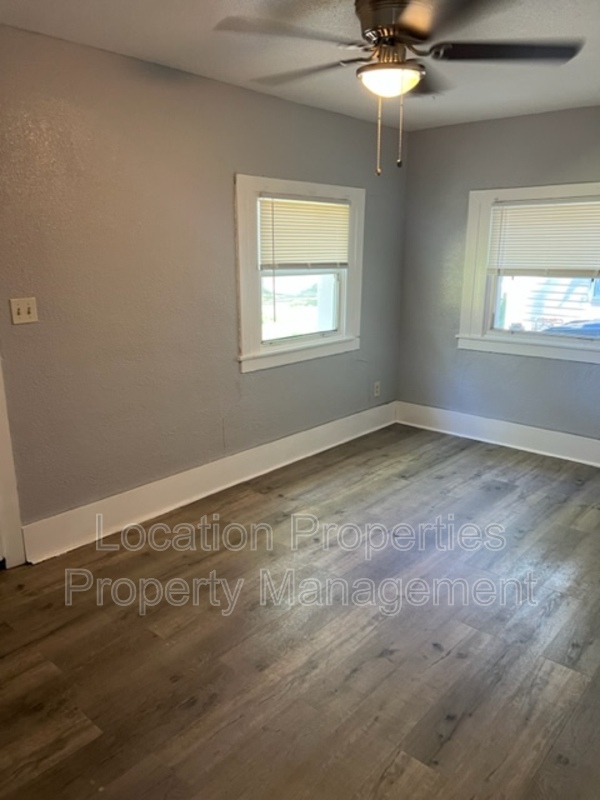 2226 Ohio Street, Lawrence, Kansas rental photo 2 of 10