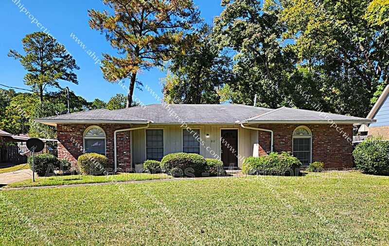 Request a Viewing for 3925 Strathmore Drive Tenant Turner