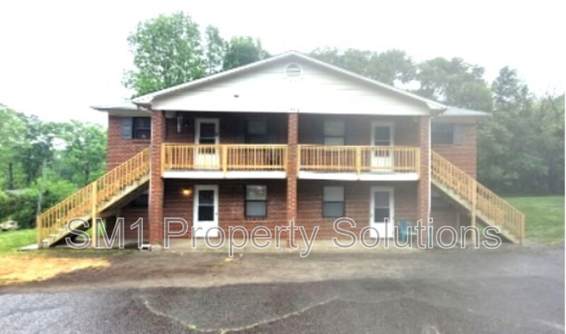 Winston-Salem Condo: 1716 Green Oaks Drive Southeast - C