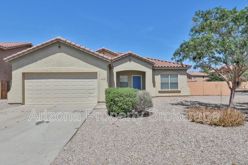 San Tan Valley House: 2736 W. Mineral Butte Dr.