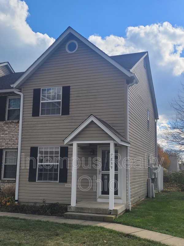 Columbus House: 7839 Meadowhaven Blvd