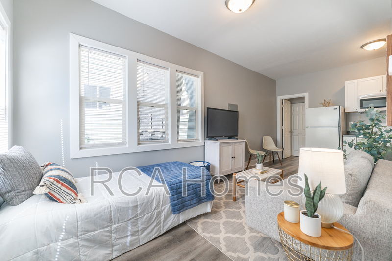 Indianapolis Condo: 2831 North Kenwood Avenue