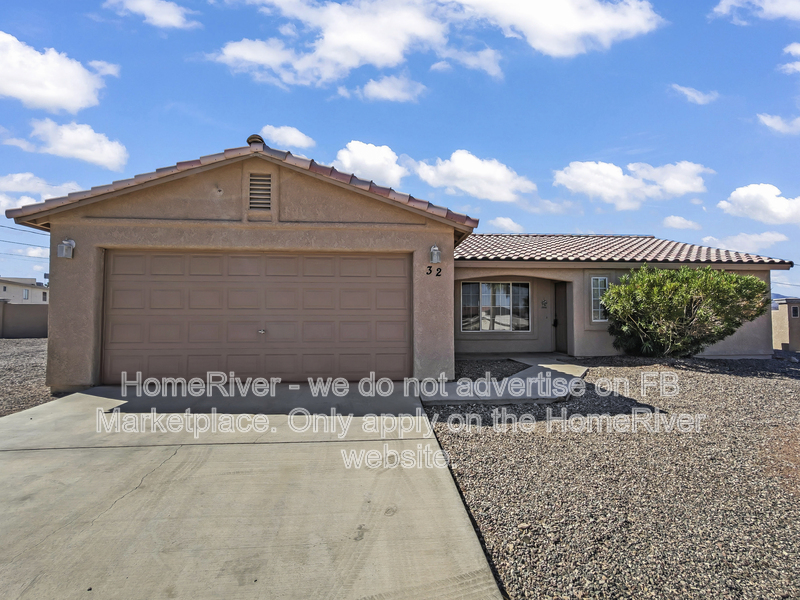 Lake Havasu City House: 32 Torrito Ln