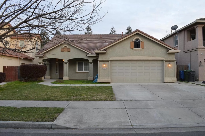 Turlock House: 2860 Blue Oak Ct
