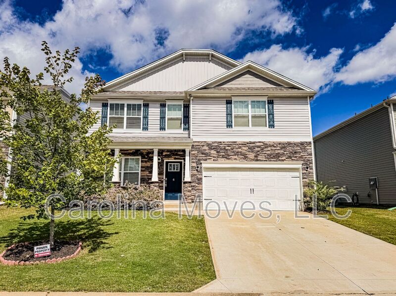 Greer House: 6 Corbel Dr