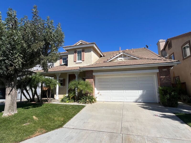 Murrieta House: 35736 Emily Avenue