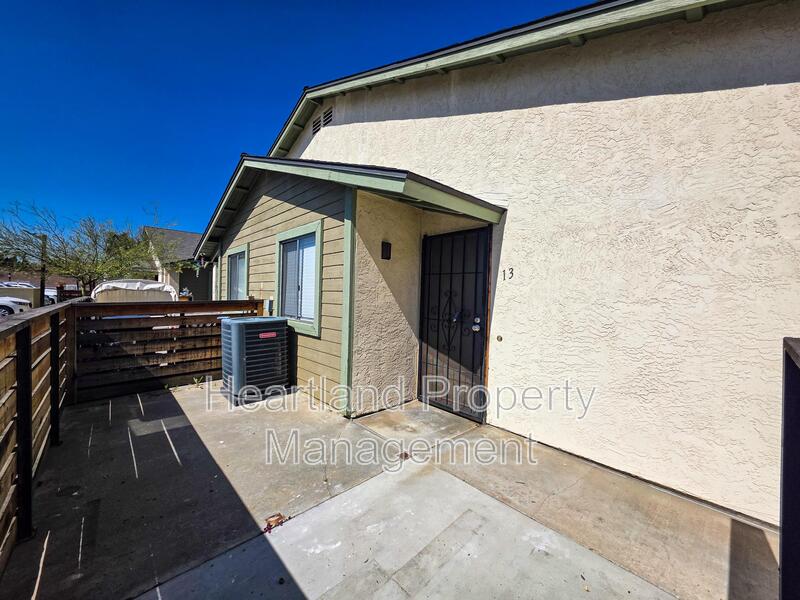 El Cajon Condo: 800 South Anza St.