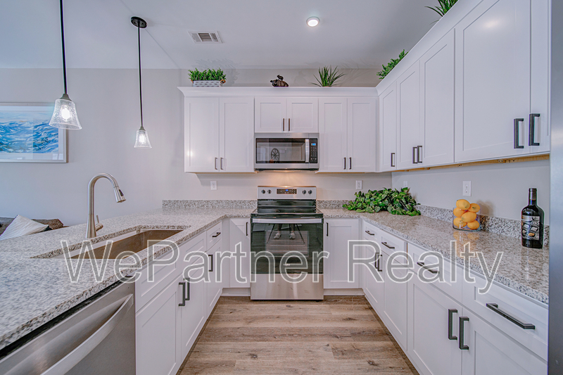 Jasper Townhome: 6 North Rim Dr.