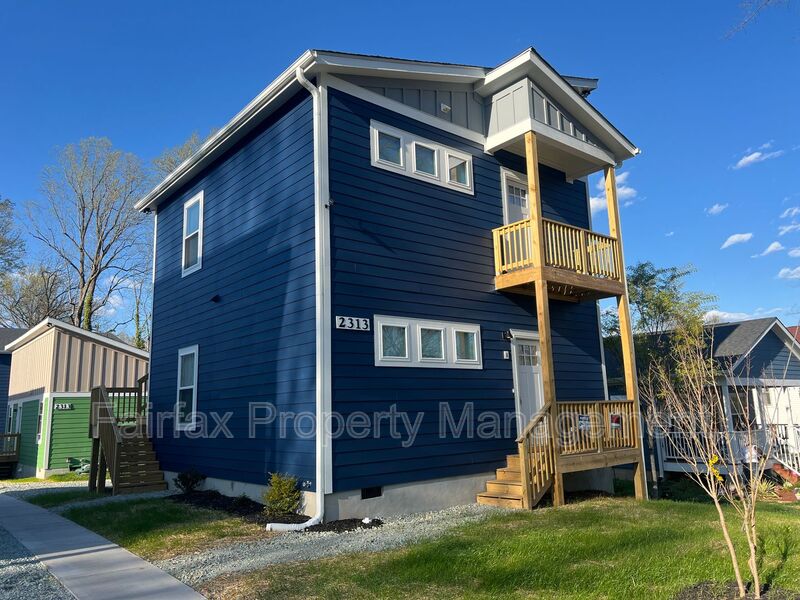 Durham Condo: 2313 Owen St