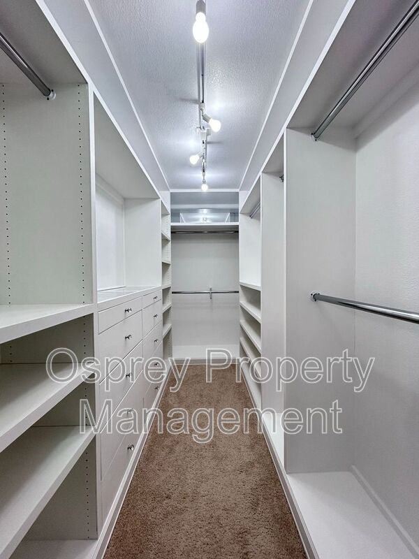 Beautiful New Construction Home in Central Norfolk! "ASK ABOUT OUR ZERO DEPOSIT" - Photo 4