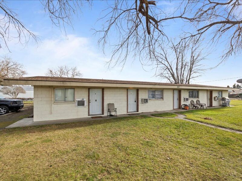 Kennewick Condo: 800 N Irving St.