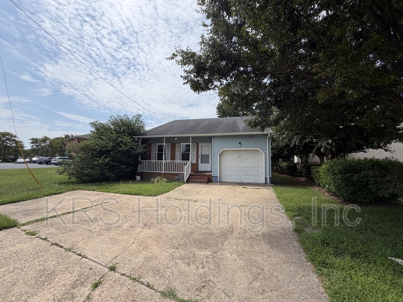 Virginia Beach House: 5445 Indian River Rd