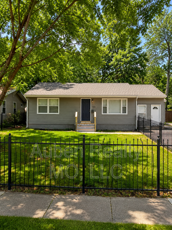 Kansas City House: 7416 Montgall Ave.