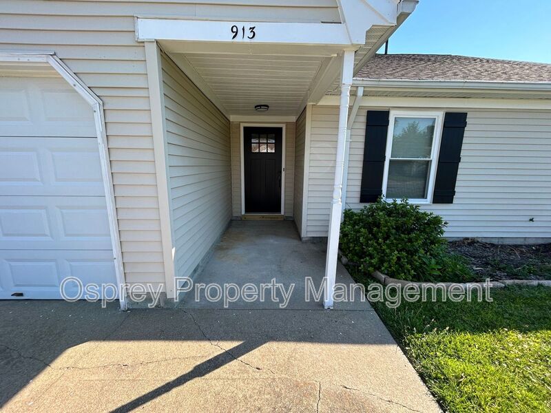 3-Bedroom Home in Virginia Beach’s Ocean Lakes Community! - Photo 2