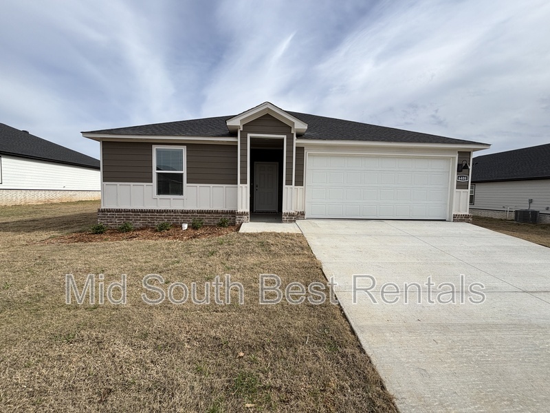 Bryant House: 6408 Newark